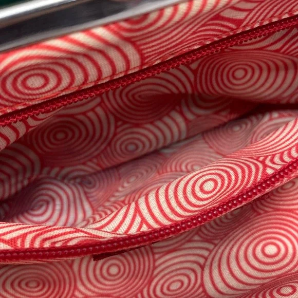 HOBO Lauren Green Bifold Leather Wallet - Picture 16 of 17